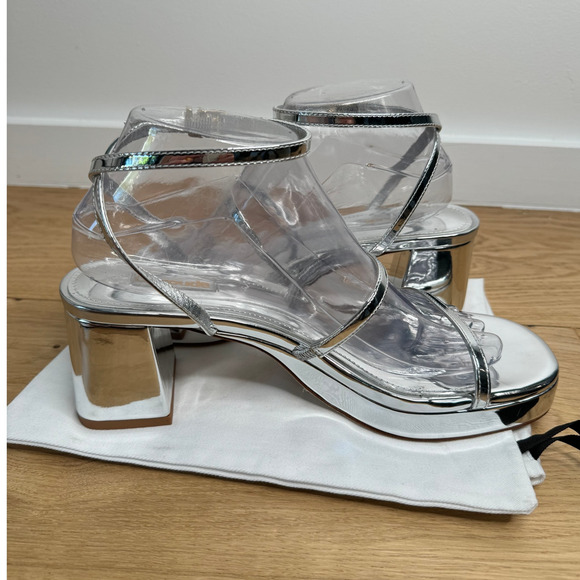 BRAND NEW Larroudé Gio Sandal In Silver Metalic Specchio Block Heel, Size 8 - Picture 5 of 11